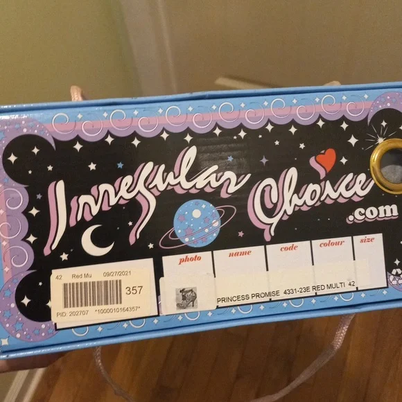 PRINCESS PROMISE Irregular Choice, Size 42, Heels W/ Glitter, US 10/11 - Picture 3 of 9